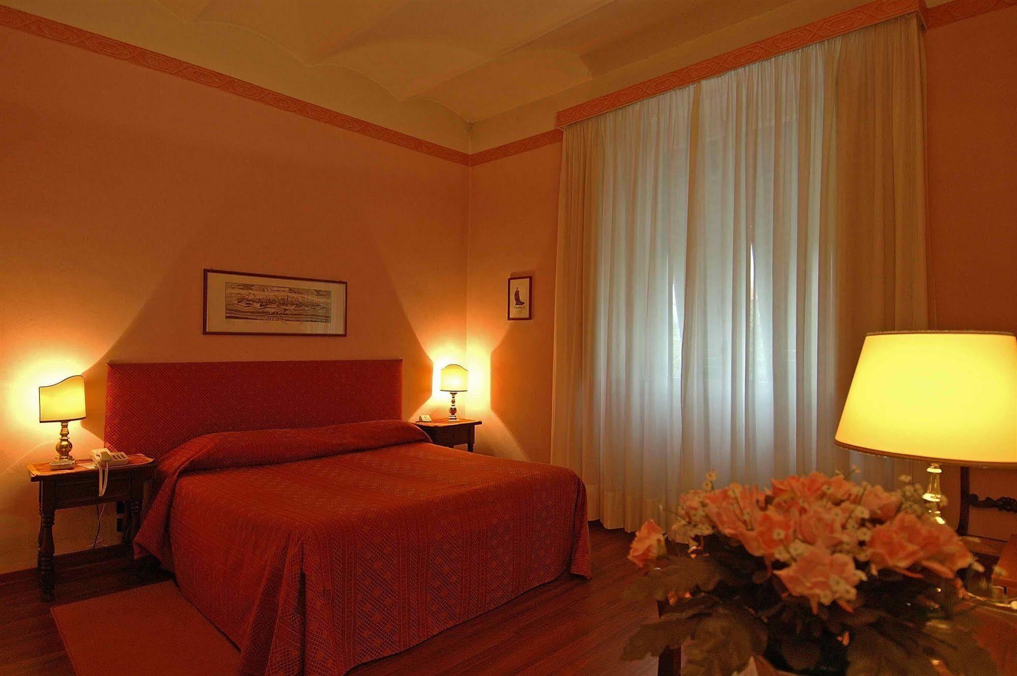 Hotel Rex